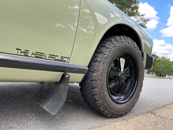 Tire Profile view of Leh Keen's Custom 1985 911 Carrera in Stone Grey